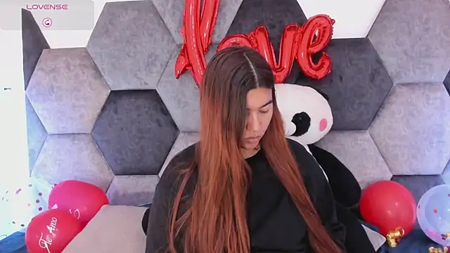 DulceJones online show from 14, 2, 2026