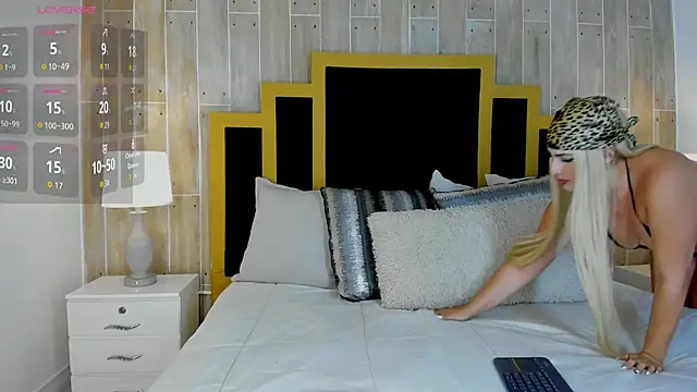 WenFox online show from 10, 2, 2026