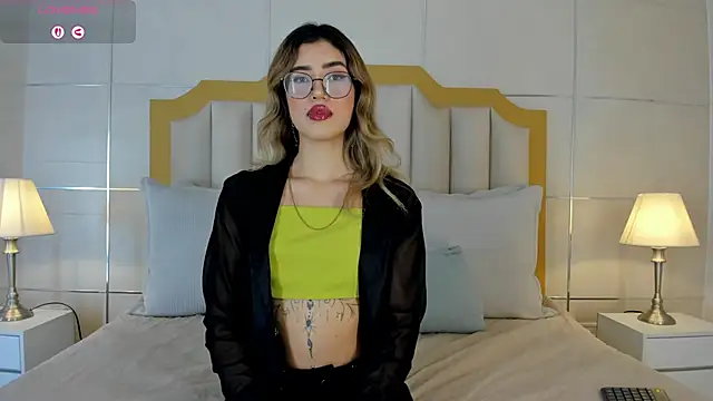 Crystal Rose   online show from 11, 3, 2026