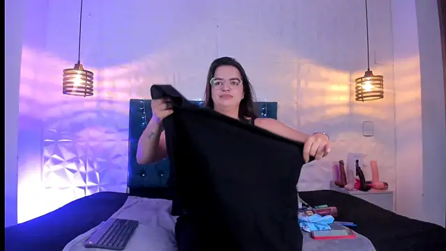 samantha foxyy online show from 19, 4, 2026