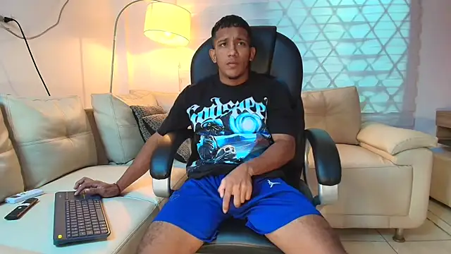 ricky spensar23cm  online show from 6, 4, 2026