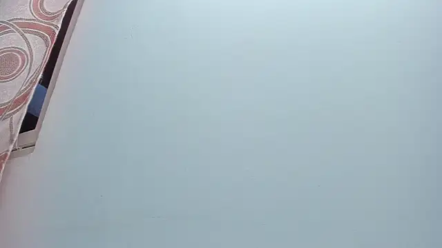 Melanie  Evans online show from 8, 4, 2026