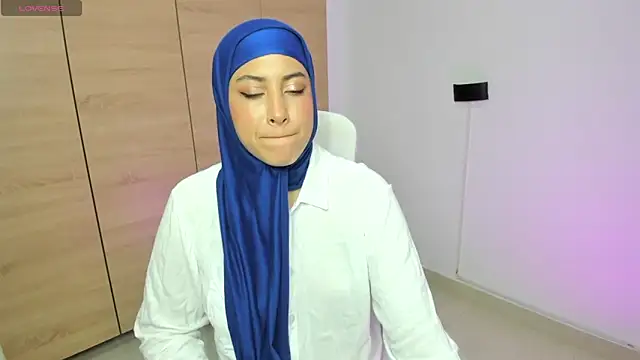 LAY LA  online show from 24, 3, 2026