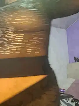 Scarlet curly8a online show from 4, 3, 2026