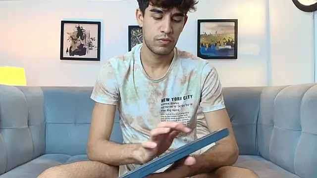 PRETTY COCK1 online show from 18, 2, 2026