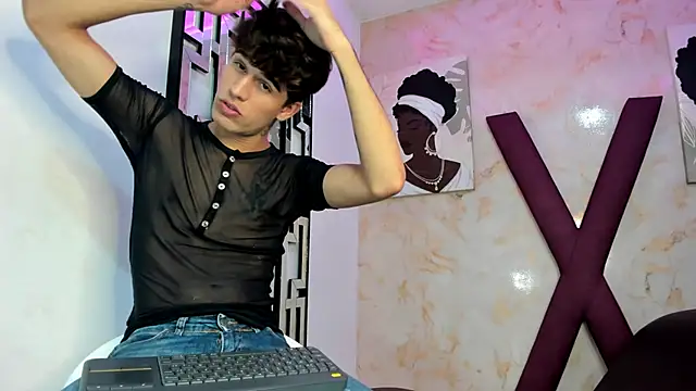 PRETTY COCK1 online show from 28, 2, 2026