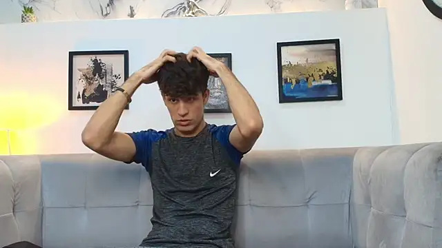 PRETTY COCK1 online show from 14, 2, 2026