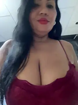 Savage-milf online show from 15, 3, 2026