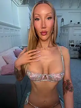 Snapshot of Allana29 chatting on 17, 6, 2026 Allana29 online show from 17, 6, 2026