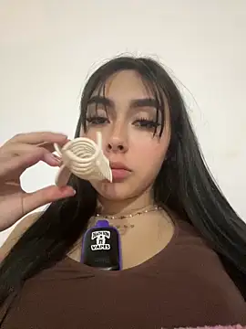 scarlett pinkk1 online show from 18, 2, 2026