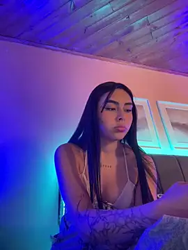 scarlett pinkk1 online show from 4, 3, 2026