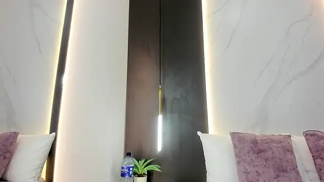 valeryn  rosse online show from 8, 2, 2026