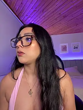 Violetta pinkk1 online show from 1, 2, 2026