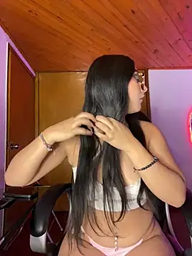 Violetta pinkk1 online show from 6, 2, 2026