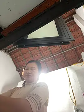 Puka2001 online show from 5, 2, 2026