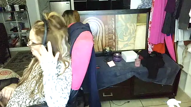 starandsky online show from 5, 4, 2026