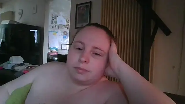 Sarahtjeuh  online show from 11, 2, 2026