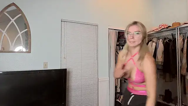 Ninavale online show from 24, 3, 2026