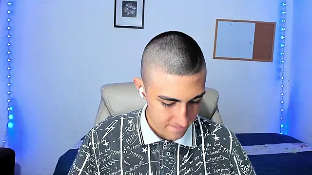 babyted272 online show from 21, 4, 2026