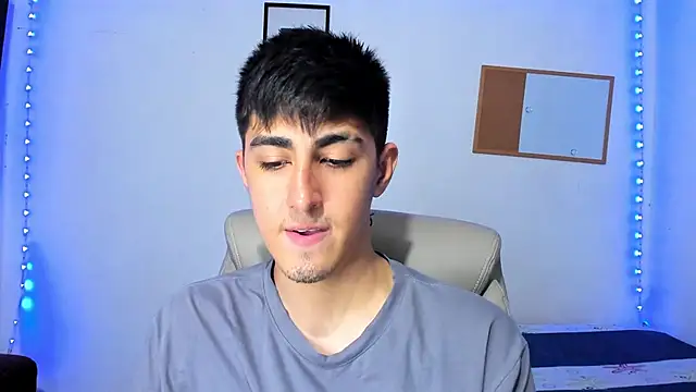 babyted272 online show from 14, 4, 2026