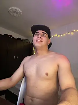 Maximuz1920 online show from 18, 4, 2026