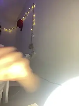 Maximuz1920 online show from 13, 4, 2026