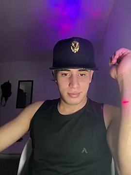 Maximuz1920 online show from 31, 3, 2026