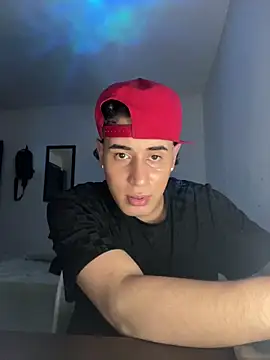 Maximuz1920 online show from 12, 3, 2026