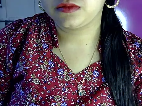 Snapshot of Cute_Aliyaa chatting on 1, 7, 2026 Cute Aliyaa online show from 1, 7, 2026