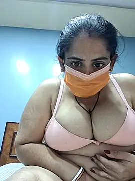 diyam4002 online show from 6, 2, 2026