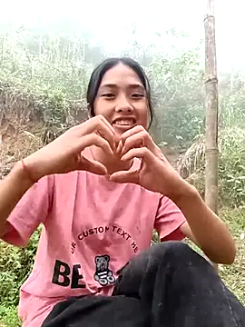 Hoa-tuylip online show from 29, 3, 2026