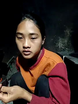 Hoa-tuylip online show from 29, 3, 2026