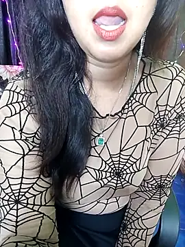 alinaarora online show from 18, 4, 2026