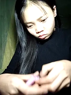 derylove  online show from 4, 3, 2026