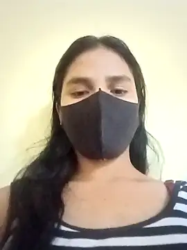 Snapshot of Mahira-- chatting on 23, 5, 2026 Mahira-- online show from 23, 5, 2026