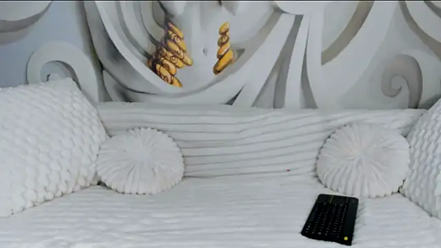 JessicaLee25 online show from 6, 4, 2026