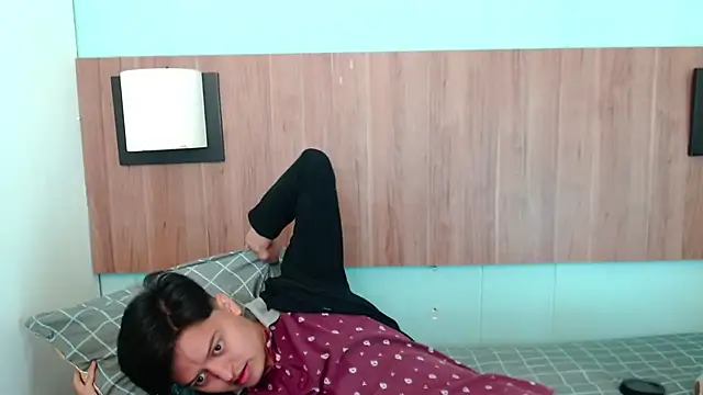 Kevin Charless online show from 4, 3, 2026