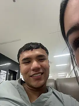 CreamKingg online show from 9, 2, 2026