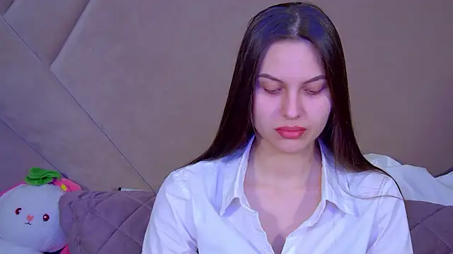 AliceVersal online show from 5, 2, 2026