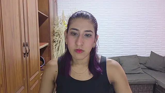 Snapshot of Violet_rousse7 chatting on 3, 6, 2026 Violet rousse7 online show from 3, 6, 2026