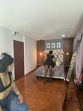 Violet rousse7 online show from 19, 7, 2026