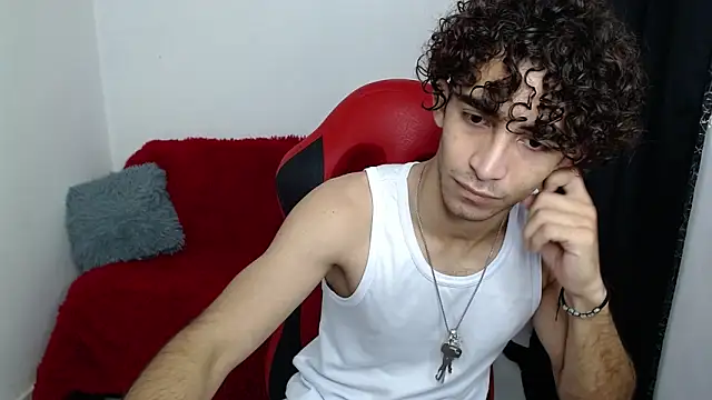 Caius fox online show from 7, 2, 2026