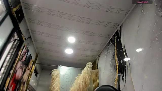 alicee  mature online show from 10, 2, 2026