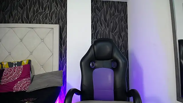 Dominik Souza online show from 4, 2, 2026