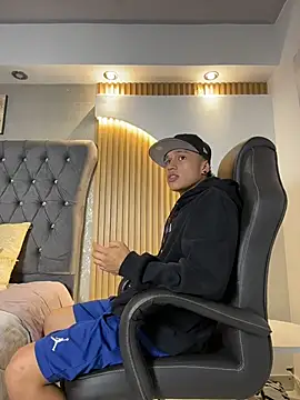 Dominik Souza online show from 5, 7, 2026