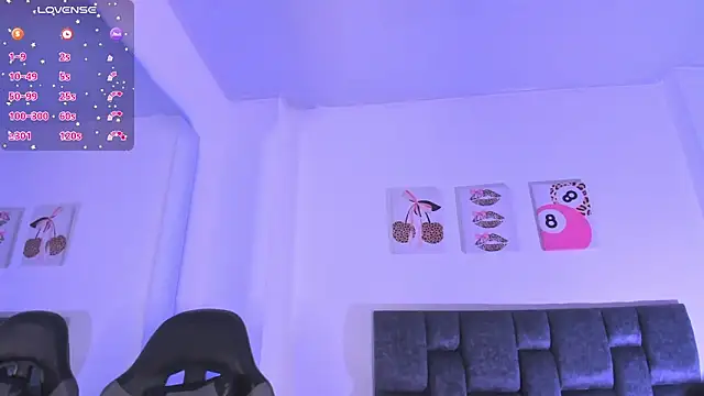 Isabella Moon9 online show from 8, 4, 2026