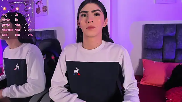 Isabella Moon9 online show from 13, 4, 2026