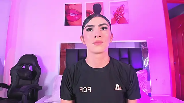 Isabella Moon9 online show from 31, 3, 2026