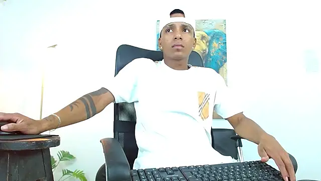 ostinn18 online show from 2, 3, 2026