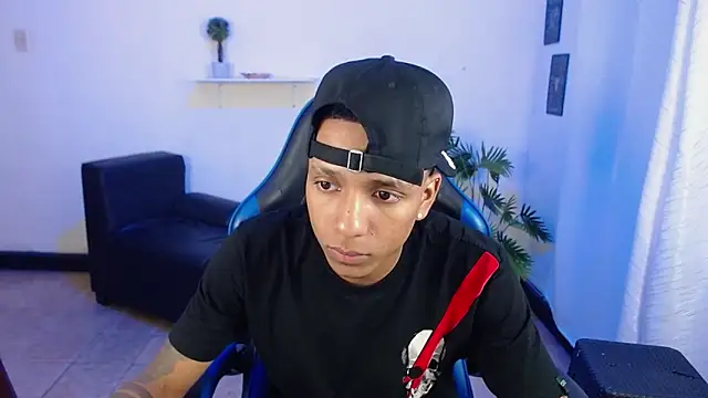 ostinn18 online show from 7, 3, 2026